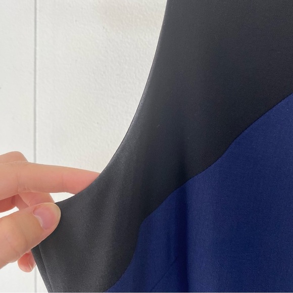 Diane von Furstenberg DVF Midi Dress Women’s 0 Black Blue Wool Sleeveless Sheath - Picture 6 of 16